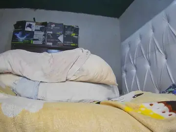 Rileyhotx  live sex cam
