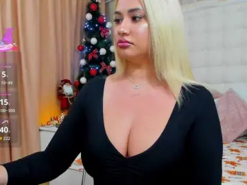 Sassyqueen  live sex cam