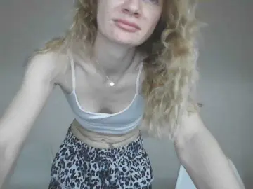 AinyrVixxen  live sex cam