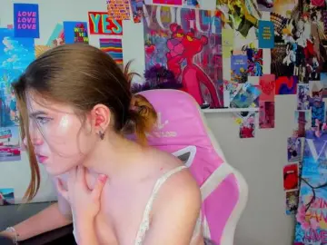 AngelinaLing  live sex cam