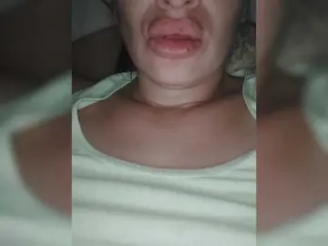 Babyes961  live sex cam