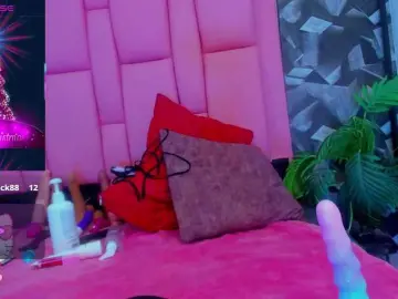 Brithanyslim  live sex cam