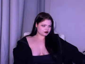 DarinaWilson  live sex cam