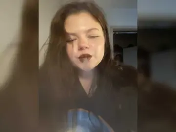 DarinaWilson  live sex cam