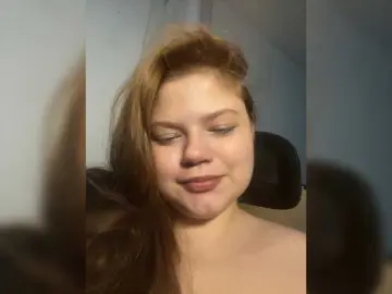 DarinaWilson  live sex cam