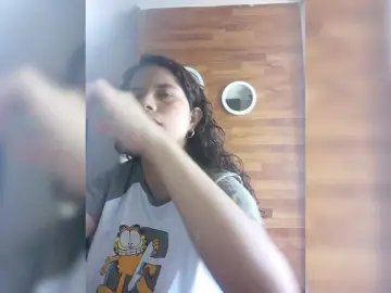 EmilyCCm  live sex cam