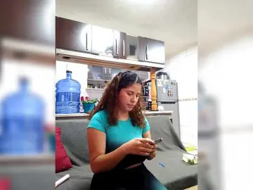 EmilyCCm  live sex cam