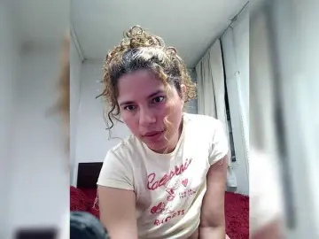 EmilyCCm  live sex cam