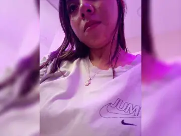 KattySanz  live sex cam