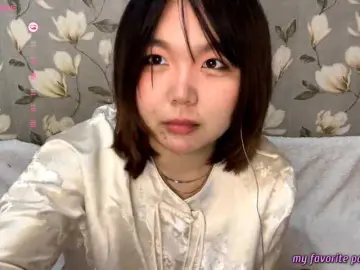 KizzyRookard  live sex cam