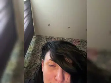 Liklik  live sex cam
