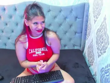 LillyEvans  live sex cam