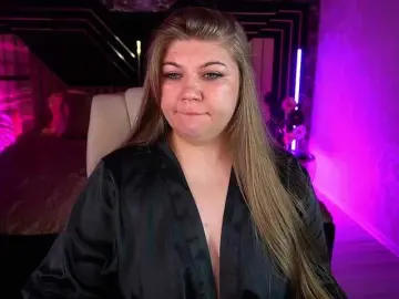 LyalyaPiska  live sex cam