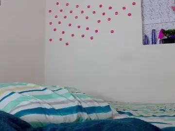 MilaFyre  live sex cam