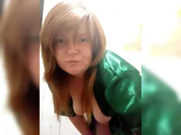 Sexy-111  live sex cam