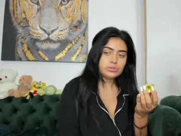 SweetPrya  live sex cam