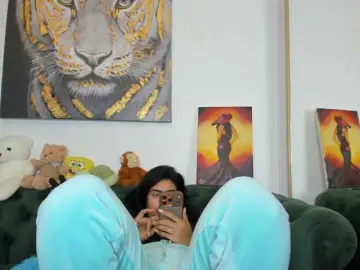 SweetPrya  live sex cam