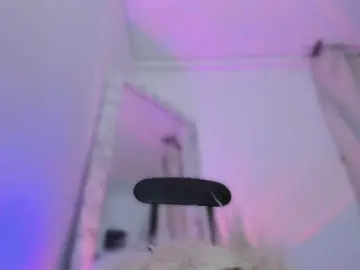 Annewayne  live sex cam