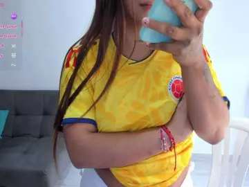 KatiaGray2  live sex cam