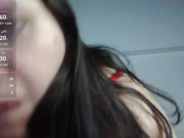 Victoria121  live sex cam