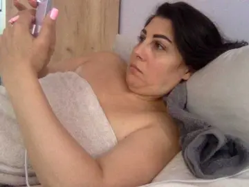 Anna86-2  live sex cam