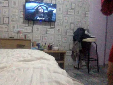 Anna86-2  live sex cam