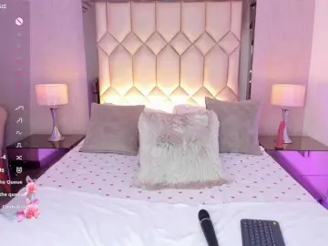 AriBlake  live sex cam