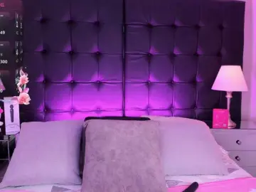 AriBlake  live sex cam
