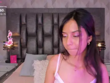 AriBlake  live sex cam