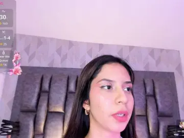 AriBlake  live sex cam