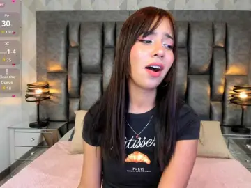 AriBlake  live sex cam