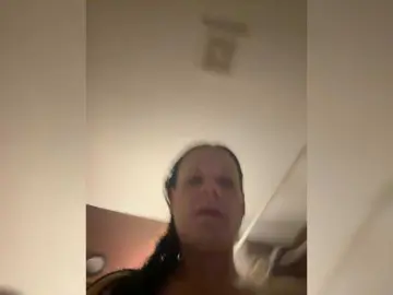 BMFjolene22  live sex cam