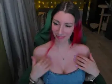 Girlfromanothercity  live sex cam