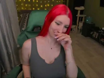 Girlfromanothercity  live sex cam