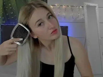 HollyTaillor  live sex cam