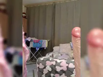 IRUSIK11  live sex cam