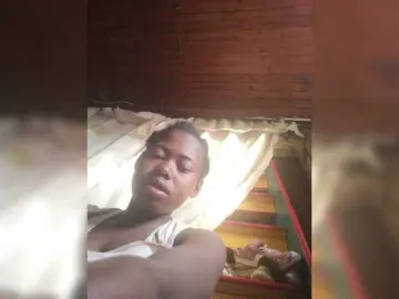 Miranda7  live sex cam