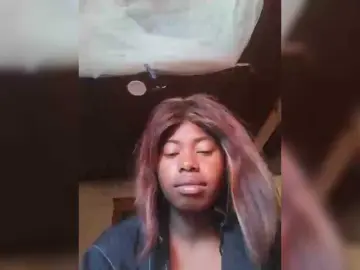 Miranda7  live sex cam