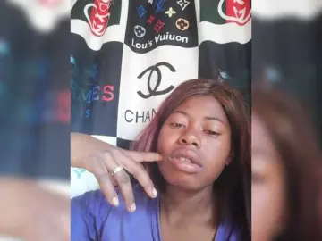 Miranda7  live sex cam