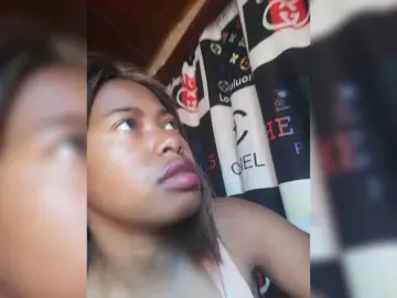 Miranda7  live sex cam