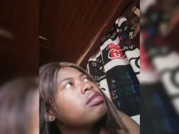 Miranda7  live sex cam