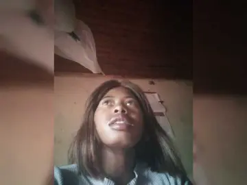 Miranda7  live sex cam