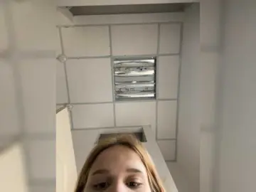 OliVvka  live sex cam