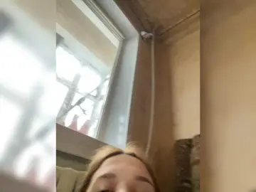 OliVvka  live sex cam