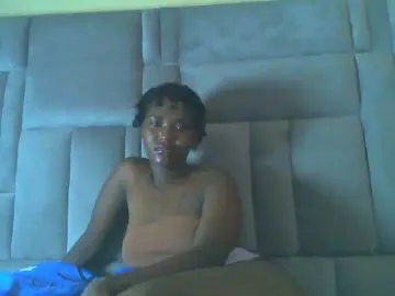 Sexydolly2  live sex cam