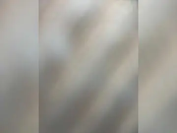 Amelia575-1  live sex cam