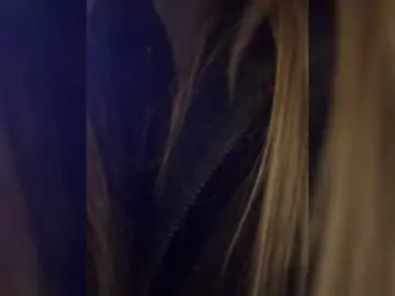 Amelia575-1  live sex cam