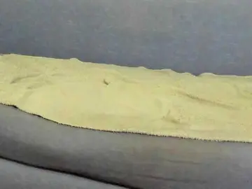 BlueEyesDesire  live sex cam