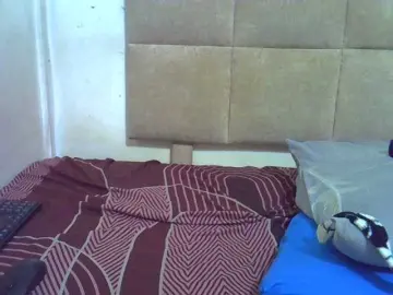 Collegebjxx21  live sex cam