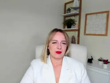 Karenyourwish  live sex cam